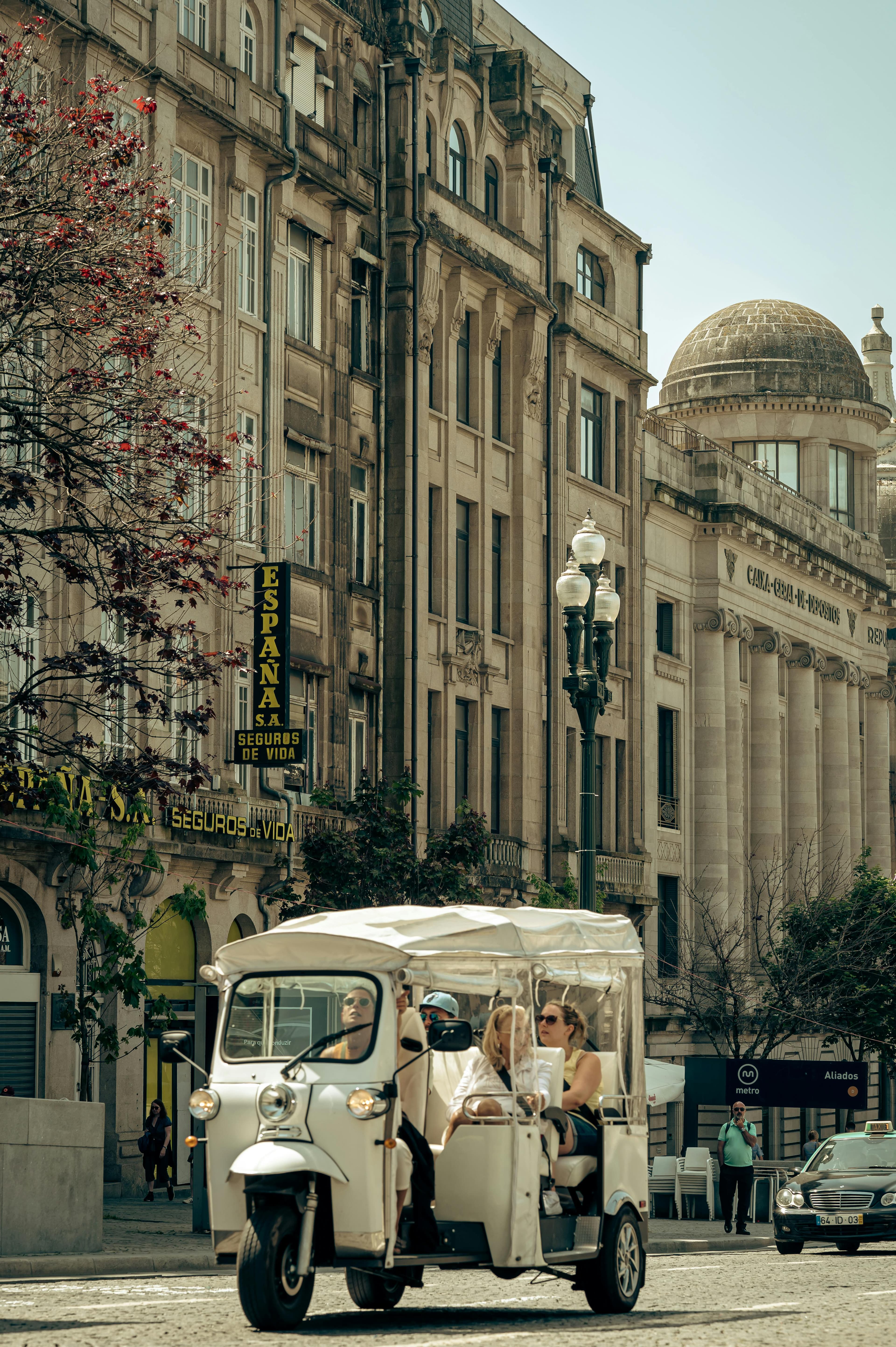 Luxury cruise vacations tailored to your dream destinations and preferences.